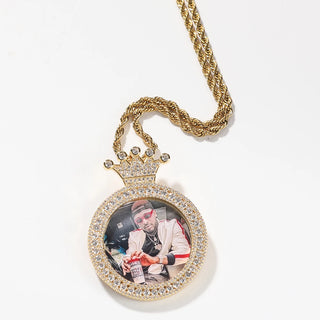 THE BLING KING Round Crown Heart Medallions Custom Photo Memory Pendant Engrave Name HipHop Jewlery Personalized Men Women Gifts