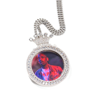 THE BLING KING Round Crown Heart Medallions Custom Photo Memory Pendant Engrave Name HipHop Jewlery Personalized Men Women Gifts