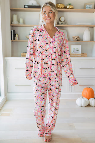 Pink Halloween Eve Haunted Honey Bat Print Pajama Set